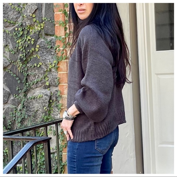 Chunky cable knit turtle neck sweater - Picture 9 of 9